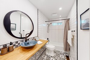 Hair dryer, towels