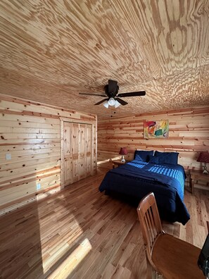 2 Schlafzimmer, Schreibtisch, kostenloses WLAN, Bettwäsche