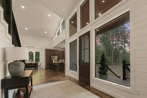 Interior - Epic Heated Pool,Pickleball/Hoops & GLOW Golf! (Broken Bow)