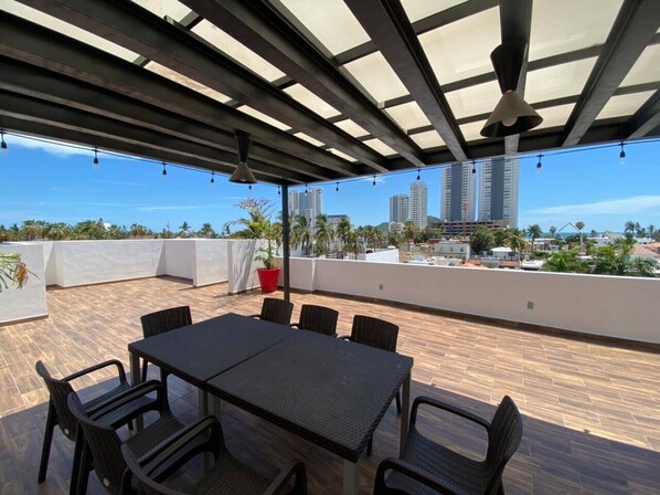 Family Condo | Terrace/patio