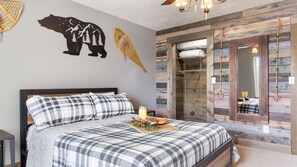 12 bedrooms, iron/ironing board, travel crib, free WiFi