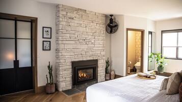 3 Schlafzimmer, Schreibtisch, Bügeleisen/Bügelbrett, kostenloses WLAN