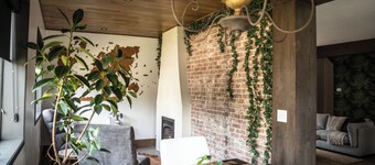 Oasis Downtown in Amish Country