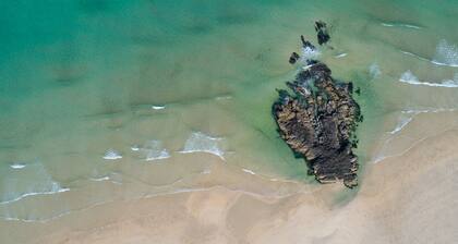 Towans Retreat - a house that sleeps 4 guests in 2 bedrooms