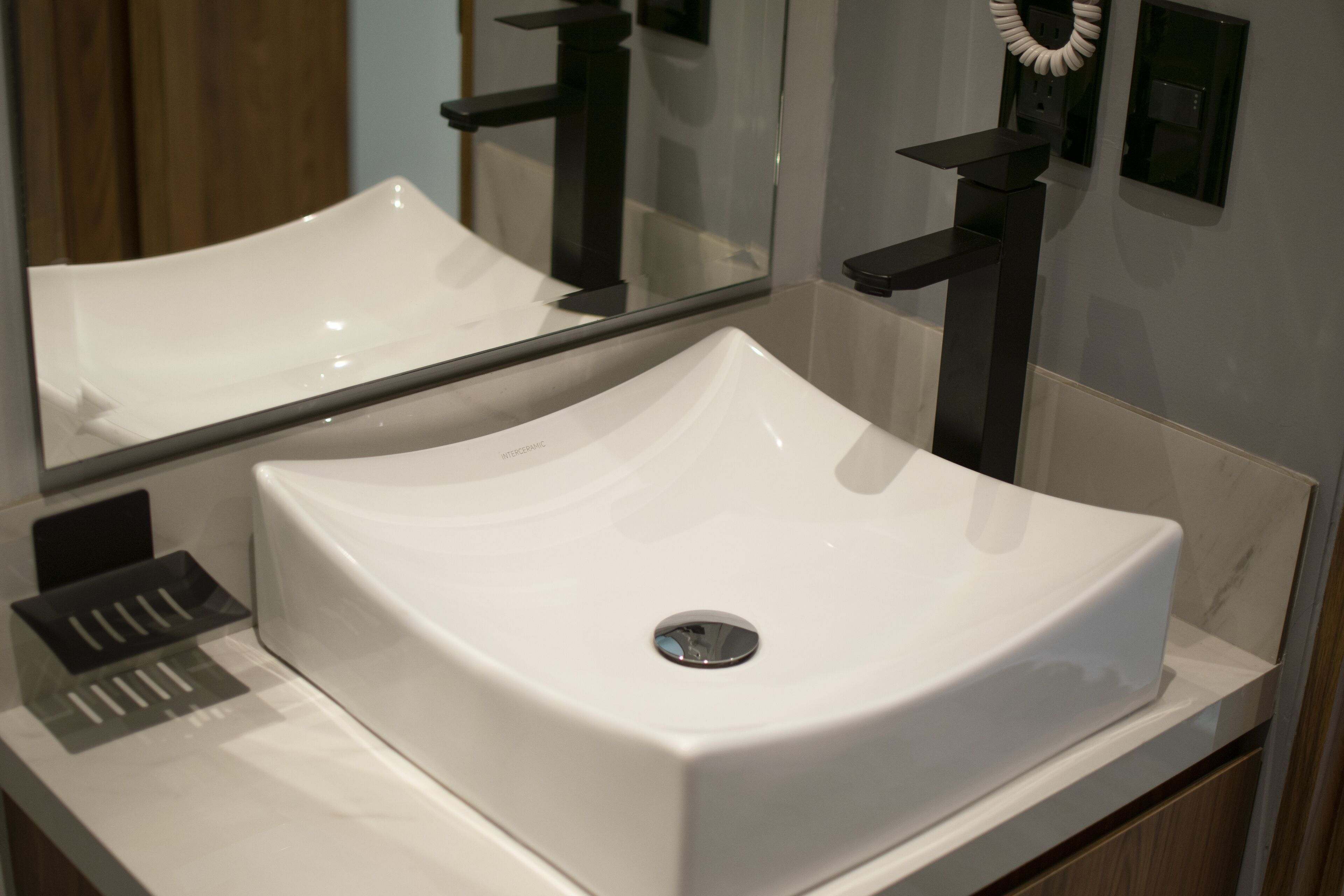 Premium Loft, 1 Bedroom | Bathroom | Shower, rainfall showerhead, hair dryer, slippers