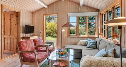 Stunning home in Fårevejle with WiFi
