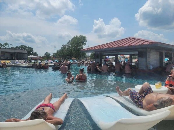 Pool - Lake-Life Condo · Lake-Life Condo close to Attractions & LOZ strip (Lake Ozark)