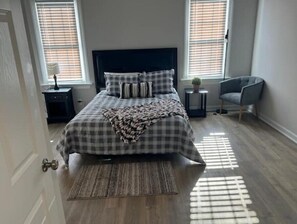 3 chambres, fer et planche à repasser, accès au Wi-Fi (inclus)