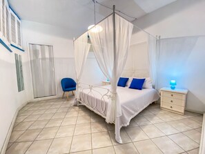 2 bedrooms, iron/ironing board - Apartment in the Center of the Country (Sant'Anna Arresi)