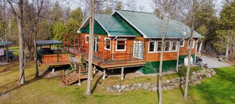Escape to 10-acres of Nature in this Classic Custom-Made Villa!