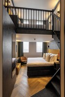 1 bedroom, Egyptian cotton sheets, premium bedding, minibar