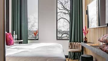 Comfort Room | 1 bedroom, Egyptian cotton sheets, premium bedding, minibar