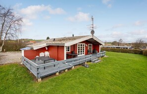 Outdoor dining - Amazing home in Haderslev with WiFi (Haderslev)