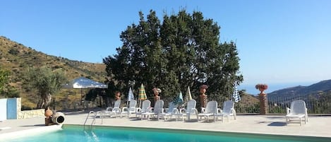 Utomhuspool