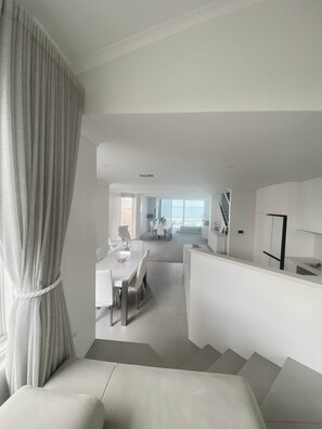 Interior - Sea Gem - Henley Beach -  Amazing sea views (Henley Beach)