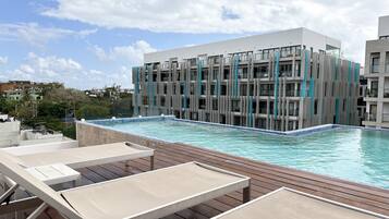 Indoor pool, outdoor pool