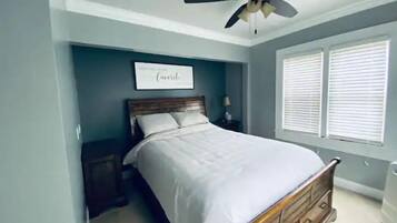 3 soverom, reiseseng for barn og wi-fi