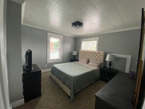 3 quartos, berço de viagem, Wi-Fi