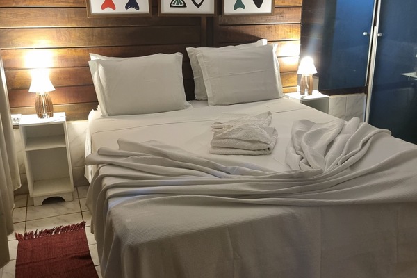 Standard Suite | Free WiFi, bed sheets