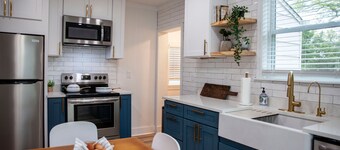 Beautifully Renovated and Decorated Home in Great Neighborhood