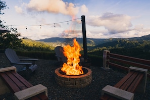 Property grounds - Ferrous Paradise - Tiny/Container Home in Adjuntas (Adjuntas)