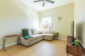 Smart-tv en een kantoor