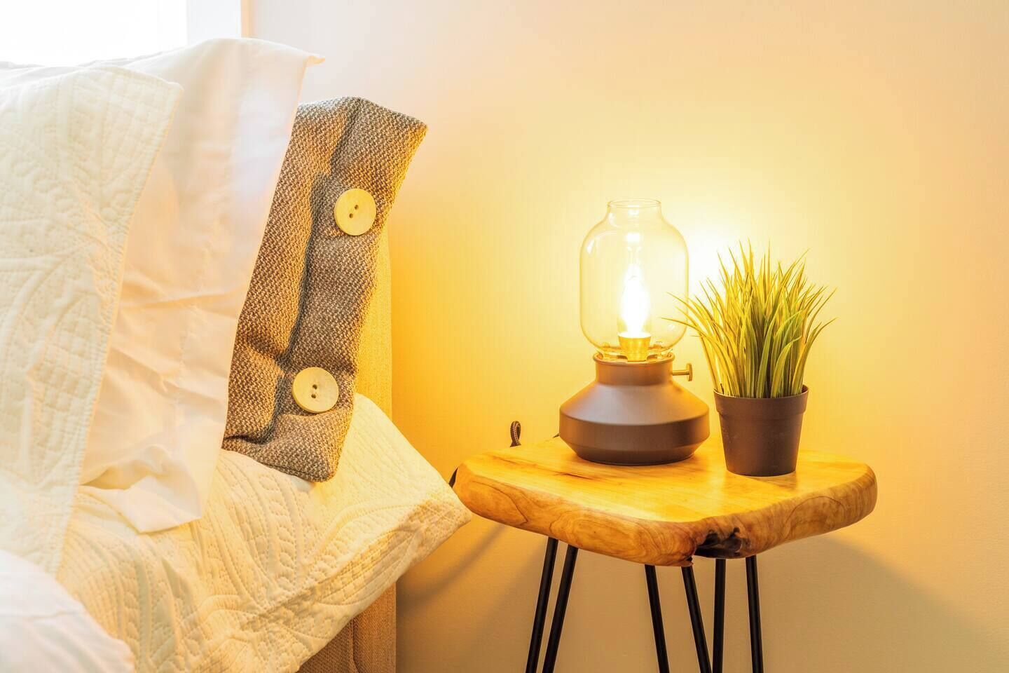 2 Schlafzimmer, Schreibtisch, Bügeleisen/Bügelbrett, Reisekinderbett