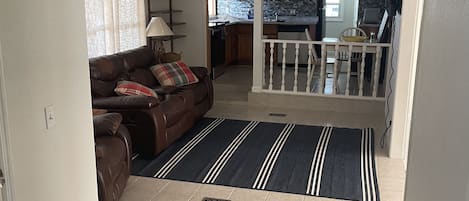 TV connectée, table de tennis de table