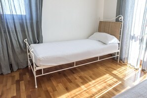 2 chambres, draps fournis