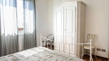 2 Schlafzimmer, Bettwäsche