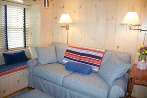 First Floor Den with TV - Cozy Cottage: 135-HYP Quintessential Hyannis Port Cottage: Renovated, Putting Green, Walk to Beach (West Hyannisport)