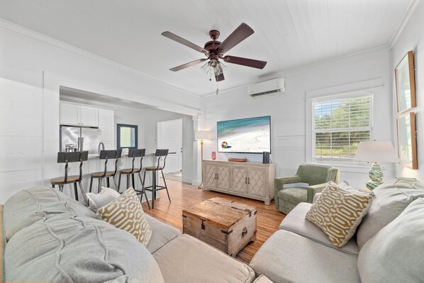 TV - SHORT DRIVE TO BEACH, NEAR SPORTS PLEX IN GULF SHORES! (Gulf Shores)