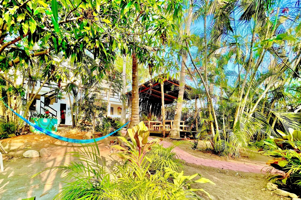 El Eden Escondido