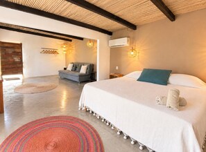 Exclusive Double Room, 1 Bedroom | WiFi, bed sheets - El Eden Escondido (Puerto Escondido)