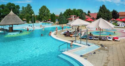 Appartement de vacances prĂšs du bain thermal de BĂŒk