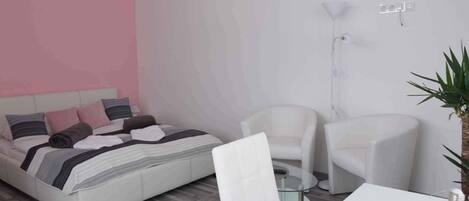 1 bedroom, WiFi