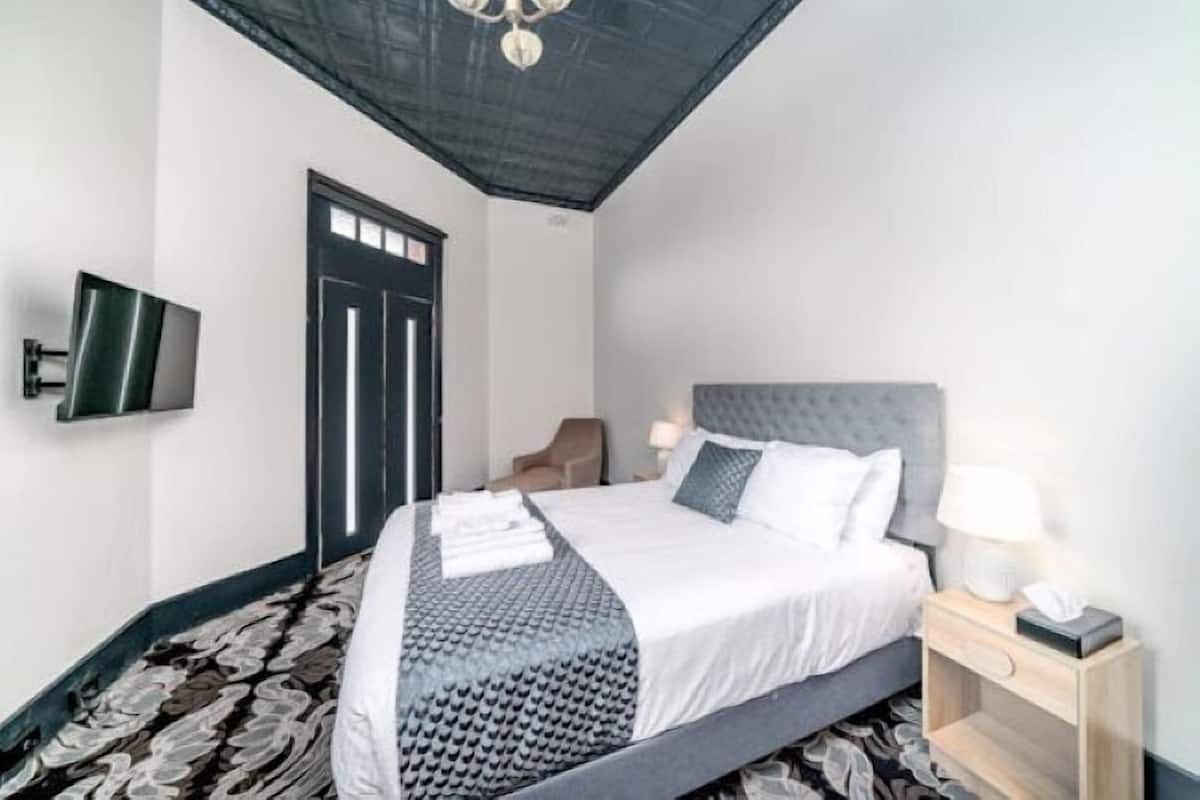 Premium kamer | 1 slaapkamer, luxe beddengoed, Select Comfort-bedden, gratis wifi