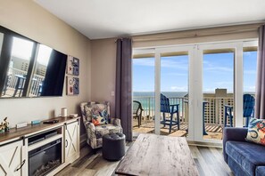 TV - Seas The Day! Ocean View, 12th Floor, Beach Access (Panama City Beach)
