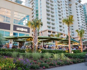 Exterior - Four Sails - Oceanfront & City View Balconies! (Virginia Beach)