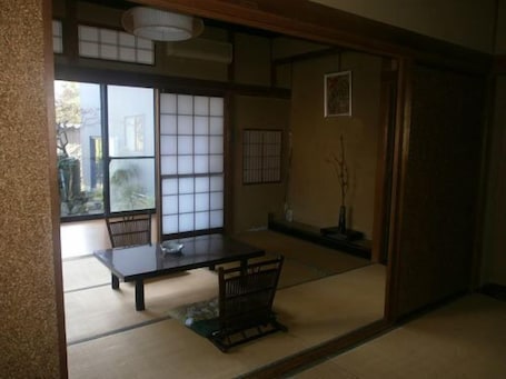 Opções para refeição. Chitose Ryokan