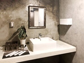 Bathroom - Villa Gazamani (Yaese)