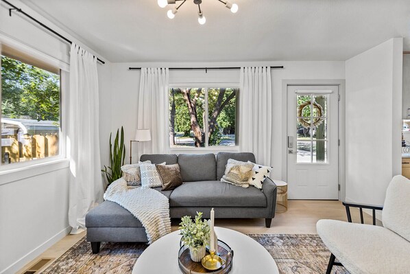 スマートテレビ、暖炉