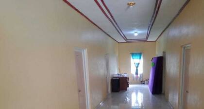 Express O 91371 Wisma Nadira