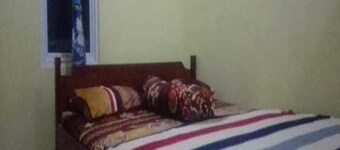 Express O 91371 Wisma Nadira