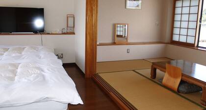 Guesthouse Amy Monbos