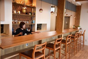 Bar (en la propiedad)