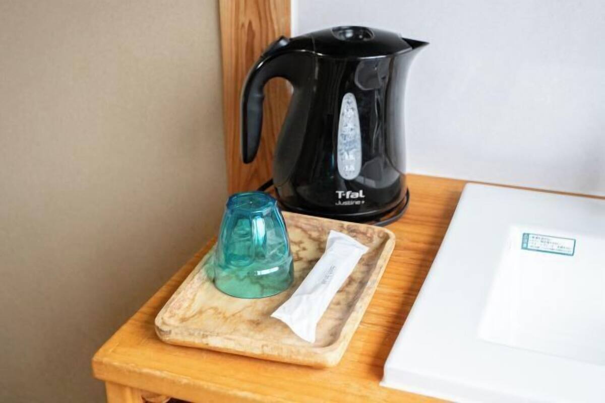 Kaffee und/oder Kaffeemaschine