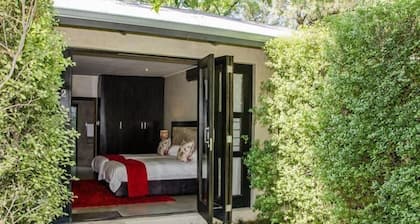 9 On Kromellenboog Guesthouse