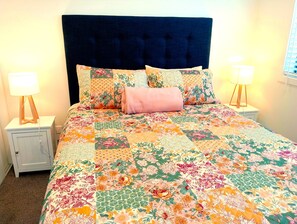 2 chambres, accès au Wi-Fi (inclus), literie fournie