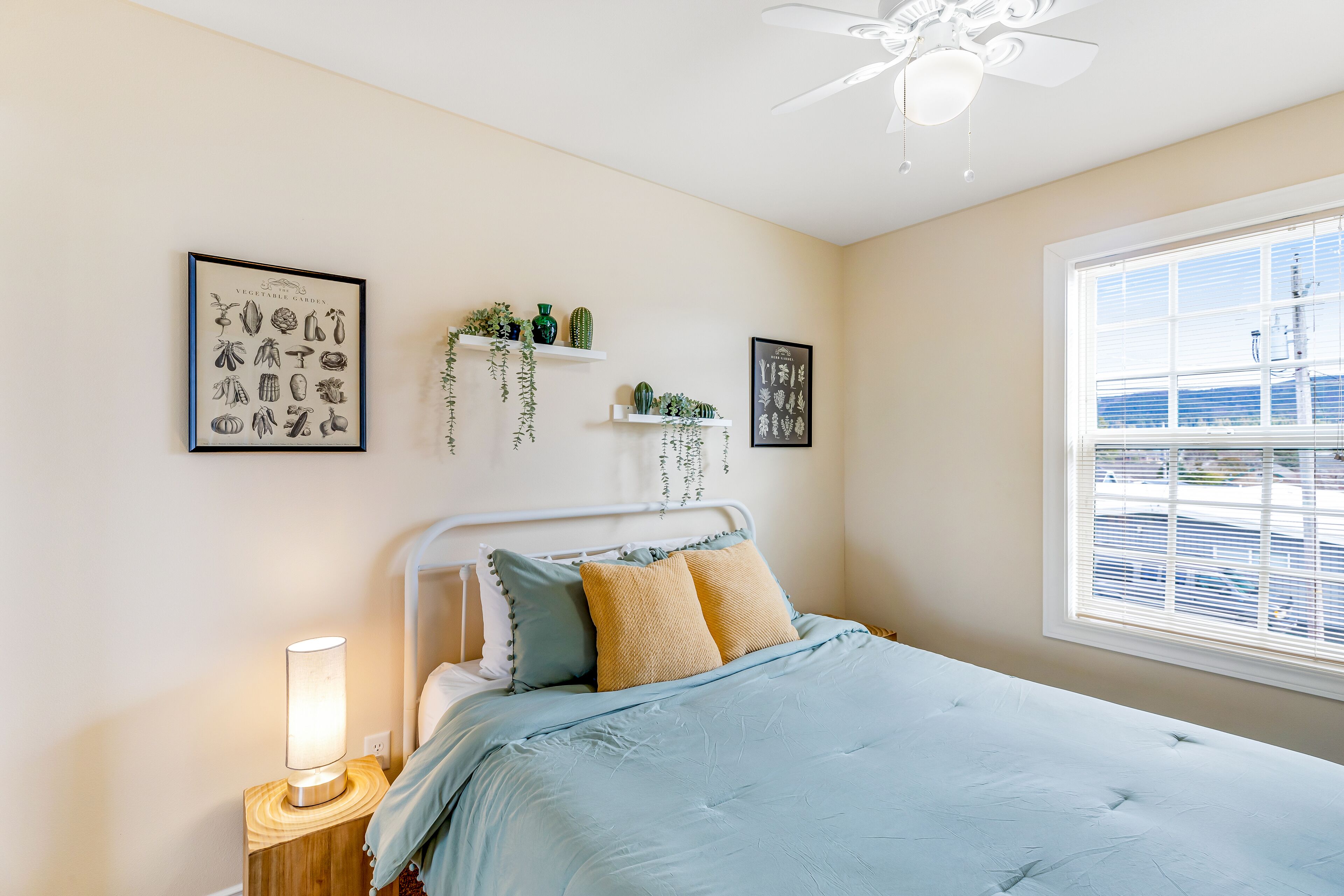 3 habitaciones, internet y ropa de cama 